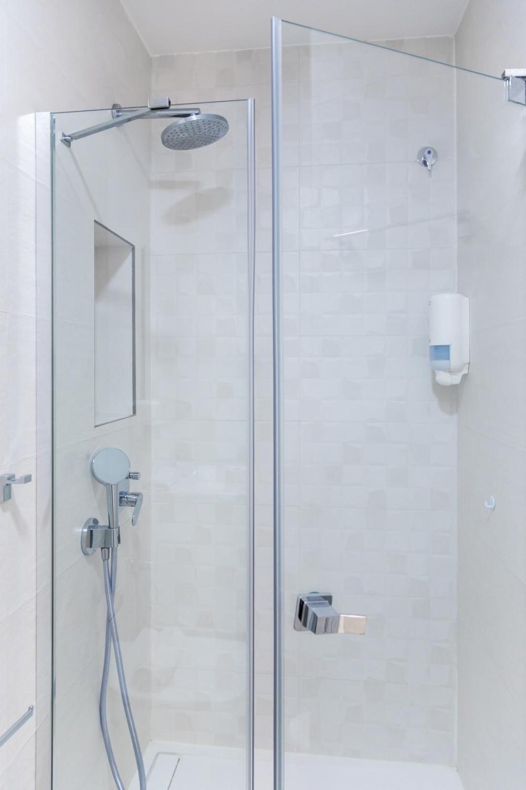 Apartament Catalina Silence Walencja Zewnętrze zdjęcie